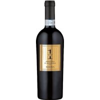 Rubinroter Glanz mit veilchenblauen Reflexen kennzeichnet den Primitivo di Manduria Riserva aus Apulien. Intensive Aromen reifer dunkler Beeren und würzige Nuancen prägen das Bukett. Am Gaumen zeigt sich der charaktervolle Rotwein ausgewogen