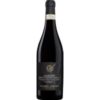 Der Amarone della Valpolicella Classico 2022 zeigt eine tiefe rubinrote Farbe und zeichnet sich durch komplexe Aromen schwarzer Kirschen