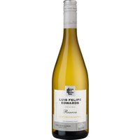 “Duftig” ist sicher das wichtigste Charaktermerkmal des Gewürtraminers. Edwards baut ihn in Reserva-Qualität aus