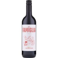 Der Primitivo aus Apulien besticht durch samtige Intensität und intensive Aromen reifer Kirschen sowie dunkler Beeren