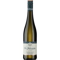 Der Riesling Kabinett 2024 aus der Pfalz zeigt sich mit frischen Noten von grünem Apfel und filigranen Zitrusnuancen