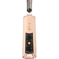 Der Château Ferry Lacombe Equinoxe Rosé 2024 aus den Côtes de Provence präsentiert sich mit jugendlicher Eleganz und einer vielschichtigen Struktur. Das aromatische Profil wird von Erdbeere und Nektarine dominiert