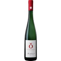 Prägnant und ausgewogen präsentiert sich der 2019er Weingut von Othegraven Bockstein Riesling GG aus der Lage Ockfener Bockstein. Typisch für das Saar-Gebiet spiegeln sich klare Zitrusnoten und mineralische Aromen im Glas