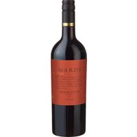 Der NARDI Primitivo aus Apulien zeigt Aromen von Kirschen