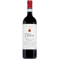 Kräftiges Rubinrot und eine vielseitige Aromatik prägen diesen Barbera d'Alba Superiore aus dem Piemont. Fruchtige Noten von Sauerkirsche