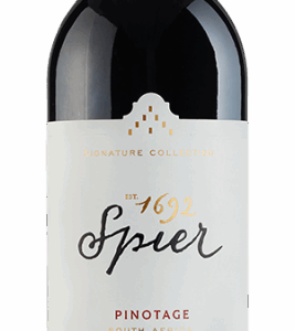 Die Rebsorte Pinotage steht in ganz besonderem Maße für südafrikanische Rotweine. Mit seiner dunklen und geheimnisvollen Würze wirkt er ungemein maskulin.