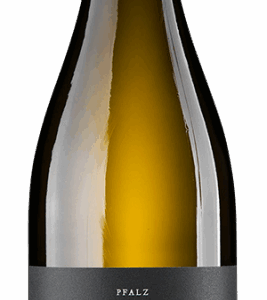 In diesem burgundisch anmutenden Weißwein vom VDP-Weingut Rings sind würzige Mineralität und genau dosierte Holzprägung kunstvoll miteinander verwoben.