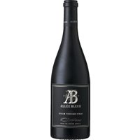 Der Allée Bleue Black Series Single Vineyard Syrah 2022 aus Franschhoek beeindruckt mit einem komplexen Aromenspiel. Weißer Pfeffer