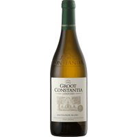 Der Groot Constantia Sauvignon Blanc 2024 stammt aus den kühlen Weinbergen von Constantia und besteht zu 91 % aus Sauvignon Blanc sowie 9 % Semillon. Die Trauben wachsen an nach Süden und Südosten ausgerichteten Hängen auf granithaltigen Böden und werden sorgfältig von Hand gelesen. In der Nase zeigt der Weißwein tropische Fruchtnoten von Guave und Litschi