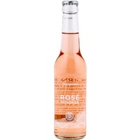 Die Dagernova Rosé Schorle aus der Anbauregion Ahr in Deutschland überzeugt durch ihre prickelnde Leichtigkeit. Fruchtige Noten des Roséweins verbinden sich harmonisch mit feinem Perlenspiel und einer dezenten Süße. Die Kombination aus 60 % Roséwein und 40 % Wasser sorgt für ein erfrischendes Geschmackserlebnis