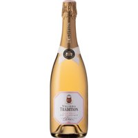 Der Villiera Tradition Brut Rosé fließt in einem schönen Rosa ins Glas und begeistert mit seiner lebhaften Perlage. Das Cuvée vereint die reichhaltigen Aromen des Pinot Noir (35%) mit der Eleganz des Chardonnays (30%) und dem unverwechselbaren Charakter des Pinotage (30%). Ein kleiner Anteil Pinot Meunier (5%) verleiht dem Villiera Tradition Brut Rosé den letzten Schliff. Unheimlich intensiv im Geschmack und langanhaltend im Abgang