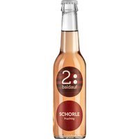 Frische und Spritzigkeit vereinen sich mit feinen Beerennoten zu einem unbeschwerten Genuss. Die fränkische Herkunft verleiht dem Rosé eine leichte Art