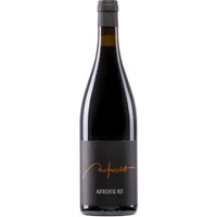 Der Jahrgang 2023 dieses Rotweins aus Baden präsentiert Aromen von reifen Kirschen und dunkler Schokolade