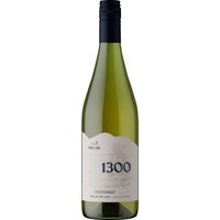 Andeluna Cellars 1300 Chardonnay 2025 aus dem Valle de Uco in Mendoza präsentiert sich mit einer hellgelben Farbe im Glas. Das Bouquet ist geprägt von feinen Zitrusnoten und einem Hauch grüner Äpfel. Am Gaumen zeigt sich der Wein elegant und frisch